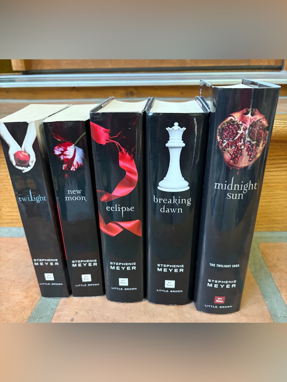 Twilight Saga Hardcover & Paperbacks